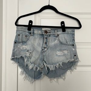 OneTeaspoon jean shorts size 26